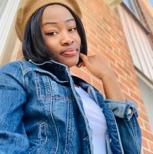 Meet your Posher, Jaelle